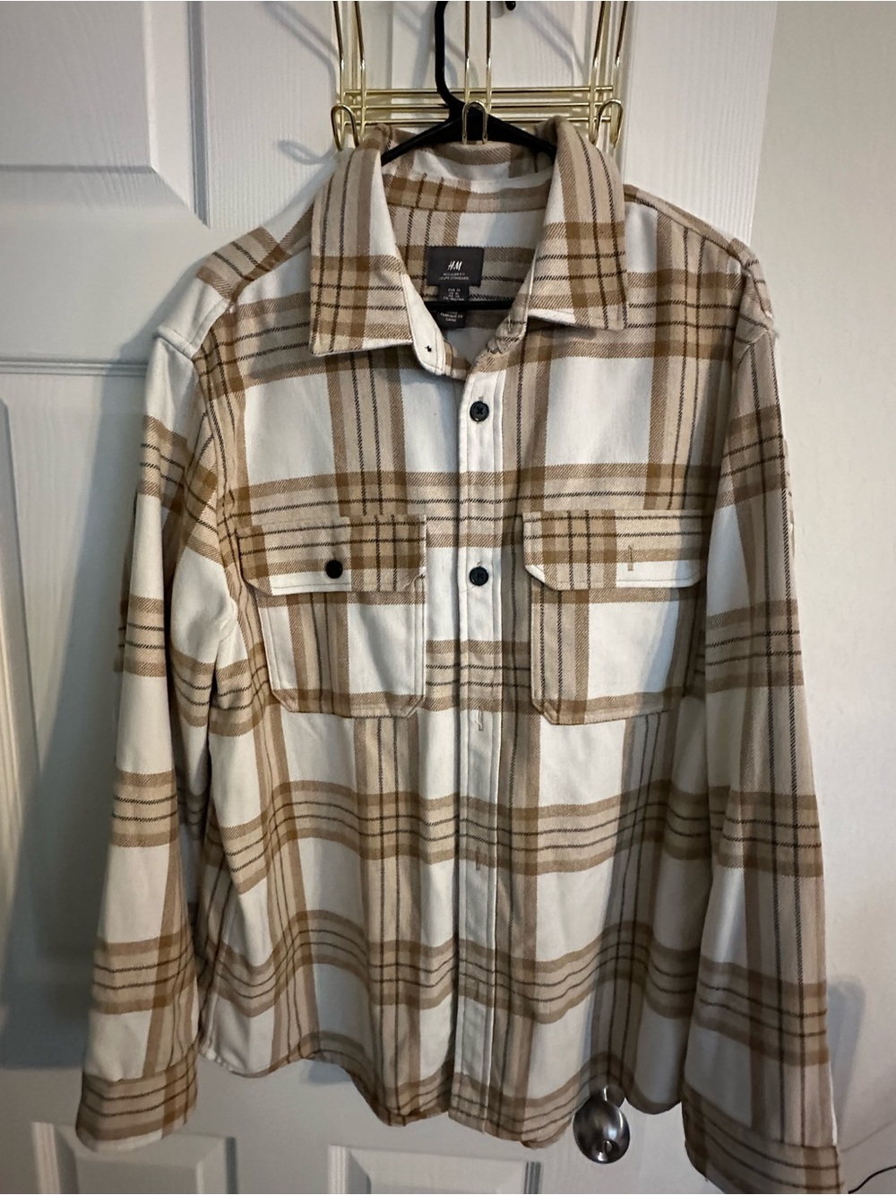 H&M Men's White & Tan Plaid Lightweight Shirt-Jacket